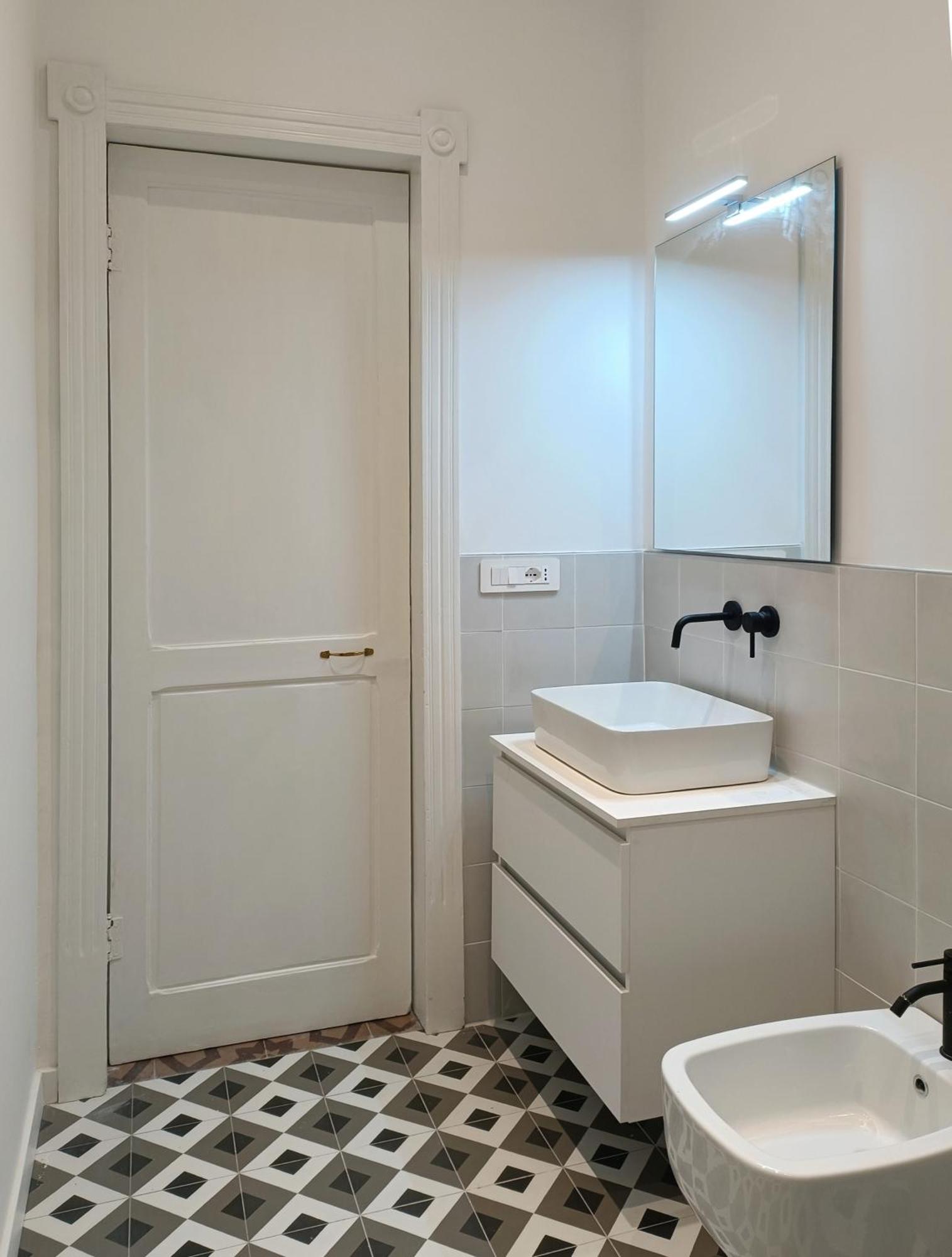 Noliday Savona Center Art Deco Apartment Экстерьер фото